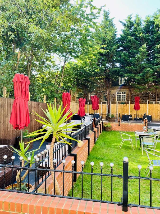 My Place Hotel Londra Exterior foto